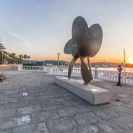 Puerto de mahon en Menorca